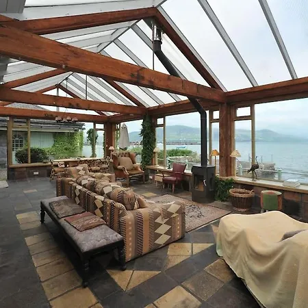 Nyaraló Wood Quay - A Truly Unique, Seafront Experience! *