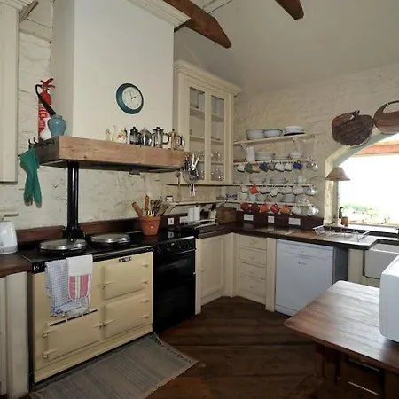 Wood Quay - A Truly Unique, Seafront Experience!