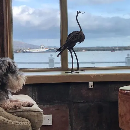 Casa de Férias Wood Quay - A Truly Unique, Seafront Experience! *