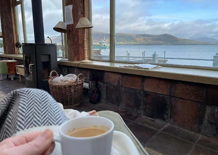 Nyaraló Wood Quay - A Truly Unique, Seafront Experience! Carlingford